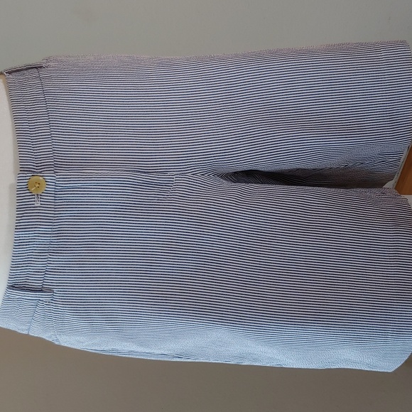 Talbots The Perfect Chino Shorts in Blue and White Seersucker size 14 Petite - Picture 1 of 17